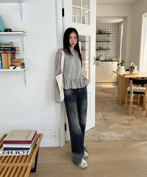 by muni:r（バイ ムニール）の「切開スリムデニムパンツ（デニムパンツ・レディース・ブルー/ダークブルー・SMALL/MEDIUM）」の15枚目の写真