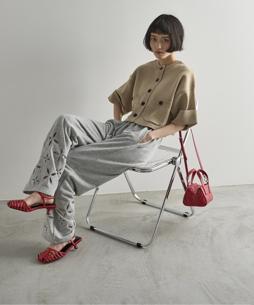 THE YOn（ザヨン）の「リセスドデザインミニボストントート（ボストンバッグ・レディース・ベージュ/レッド/ブラック/サックスブルー・FREE）」の14枚目の写真