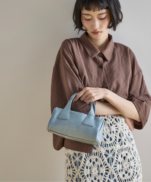 THE YOn（ザヨン）の「リセスドデザインミニボストントート（ボストンバッグ・レディース・ベージュ/レッド/ブラック/サックスブルー・FREE）」の18枚目の写真