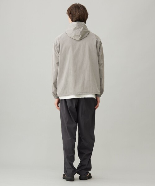 UNFILO(アンフィーロ)の「耐久撥水 ライトフードブルゾン(ブルゾン・メンズ・ネイビー系/ブラウン系・SMALL/MEDIUM/LARGE/X-LARGE)」の5枚目の写真