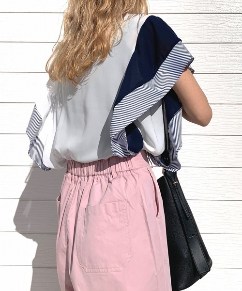 Q(キュー)の「ウェーブシフォンブラウス(シャツ/ブラウス・レディース・ホワイト/ネイビー・MEDIUM)」の7枚目の写真