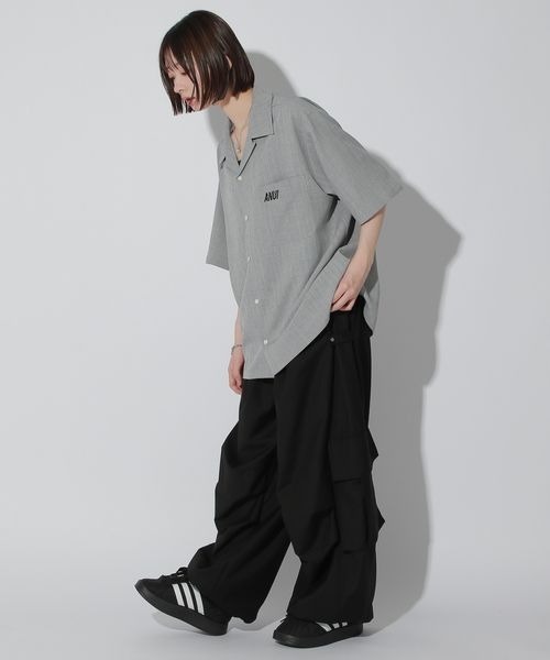 Anui(アニュイ)の「【UNISEX】アソートカイキンシャツ(シャツ/ブラウス・レディース・ブラック系その他/グレー/ベージュ・MEDIUM)」の19枚目の写真