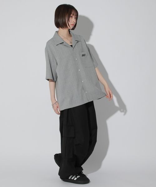 Anui(アニュイ)の「【UNISEX】アソートカイキンシャツ(シャツ/ブラウス・レディース・ブラック系その他/グレー/ベージュ・MEDIUM)」の21枚目の写真