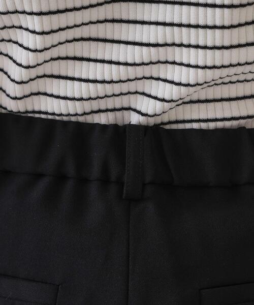 OPAQUE.CLIP（オペークドットクリップ）の「ストレッチタックワイドパンツ【洗濯機洗い可】（その他パンツ・レディース・ホワイト/ブラック・42/40/38）」の17枚目の写真