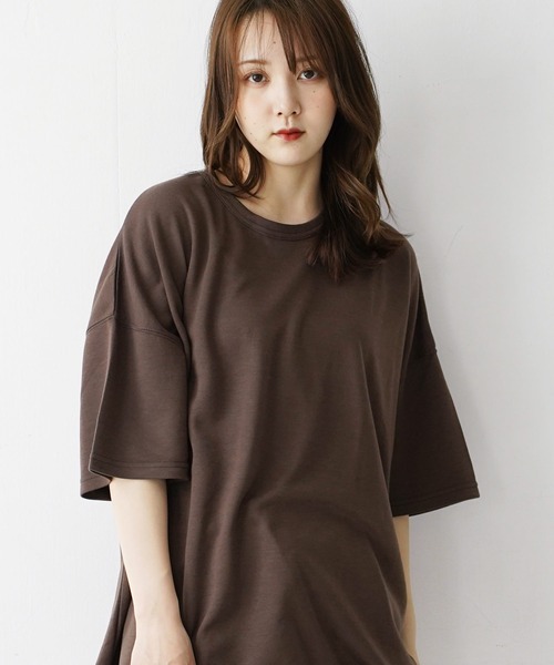 En serio TOKYO(エンソリオトーキョー)の「TRポンチビックシルエットTシャツ(Tシャツ/カットソー・メンズ・ホワイト×ブラック/ブラック/ブルーグレー/ブラウン系その他/その他/グレー/チャコールグレー/ダークグリーン/ベージュ/ネイビー/ホワイト/ブラウン・MEDIUM/LARGE/X-LARGE)」の8枚目の写真