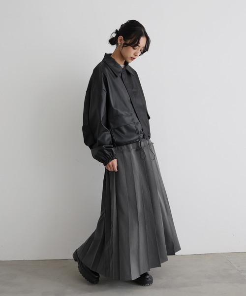 hellam（へラム）の「切り替えプリーツロングスカート（スカート・レディース・チャコール/キャメル/ブラック・FREE）」の9枚目の写真