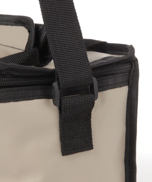 LAKOLE（ラコレ）の「ターポリン保冷バッグ(S) / 327861（アウトドアグッズ・レディース・ネイビー/ブラック/ベージュ・FREE）」の21枚目の写真