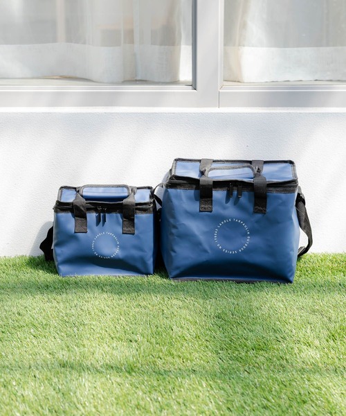 LAKOLE（ラコレ）の「ターポリン保冷バッグ(S) / 327861（アウトドアグッズ・レディース・ネイビー/ブラック/ベージュ・FREE）」の5枚目の写真