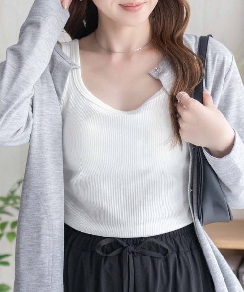 NAVY(ネイビー)の「NAVY カップ付きリブスクエアタンク【抗菌防臭 ドライ加工】(タンクトップ・レディース・ホワイト/ブラック/ブラウン・L/M/S)」の4枚目の写真