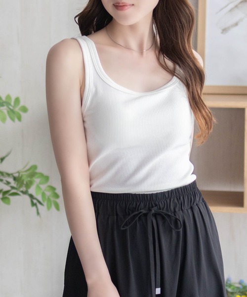 NAVY(ネイビー)の「NAVY カップ付きリブスクエアタンク【抗菌防臭 ドライ加工】(タンクトップ・レディース・ホワイト/ブラック/ブラウン・L/M/S)」の6枚目の写真