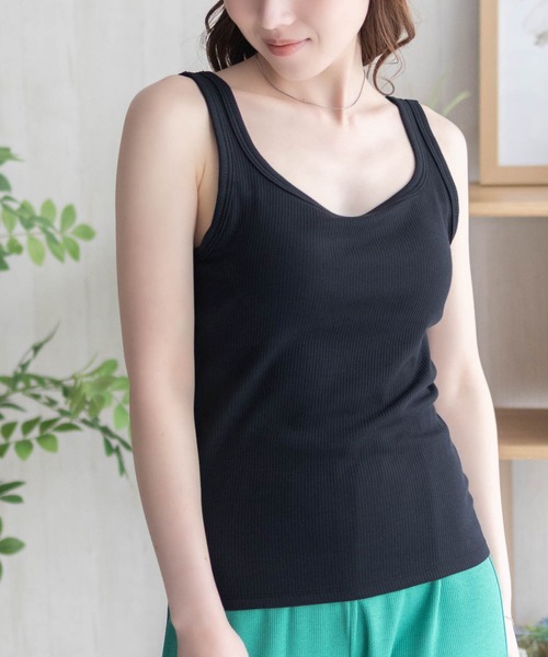 NAVY(ネイビー)の「NAVY カップ付きリブスクエアタンク【抗菌防臭 ドライ加工】(タンクトップ・レディース・ホワイト/ブラック/ブラウン・L/M/S)」の11枚目の写真
