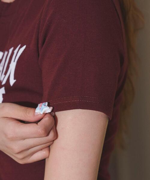 dispark（ディスパーク）の「DISPARK/グラフィックロゴWジップSSトップス（Tシャツ/カットソー・レディース・ブラック/レッド・FREE）」の9枚目の写真