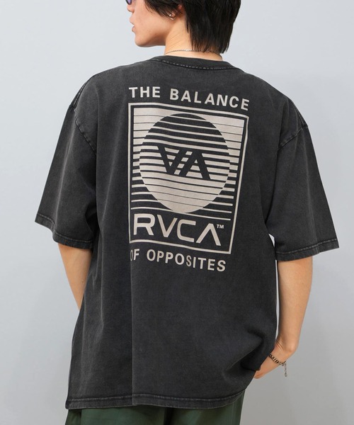 RVCA(ルーカ)の「RVCA/ルーカ 半袖Tシャツ バックプリント BF04A-214(Tシャツ/カットソー・メンズ・ホワイト/スミクロ/ブラック・L/M/S)」の1枚目の写真