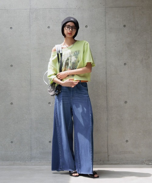 PAGEBOY(ページボーイ)の「ルーズネックミニウラケロックTシャツ(Tシャツ/カットソー・レディース・チャコールグレー/ベージュ系その他/グリーン系その他2・FREE)」の18枚目の写真