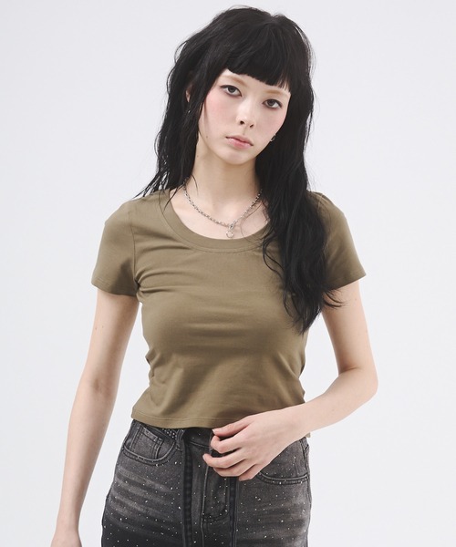 d.i.a 半袖　カットソー　　チェーン　金ボタン　派手　ダイヤモチーフつき セール】バックオープンチェーンTシャツ（Tシャツ/カットソー