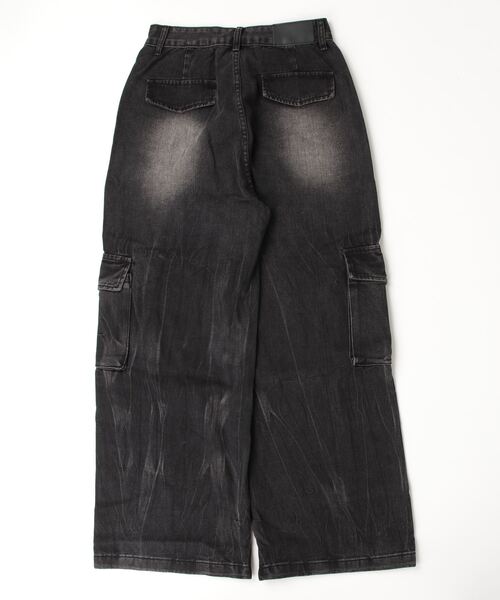 Chick（チック）の「Vintage Like Denim Cargo Pants / ヴィンテージ風デニムカーゴパンツ（デニムパンツ・レディース・ブラック/ブルー・L/M）」の3枚目の写真