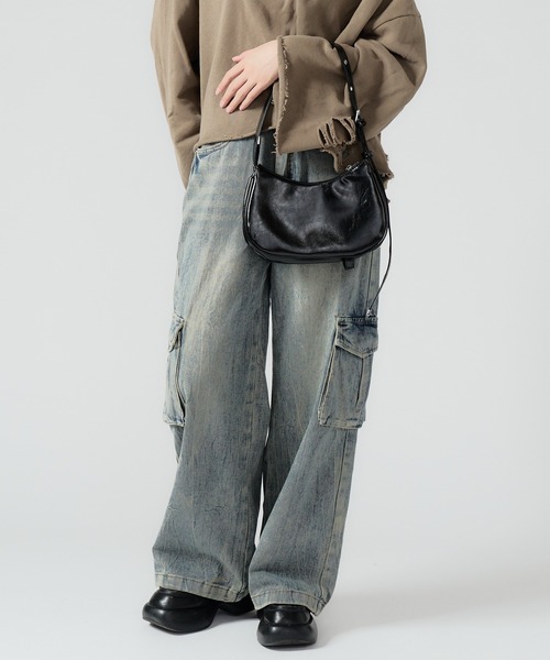 Chick（チック）の「Vintage Like Denim Cargo Pants / ヴィンテージ風デニムカーゴパンツ（デニムパンツ・レディース・ブラック/ブルー・L/M）」の8枚目の写真