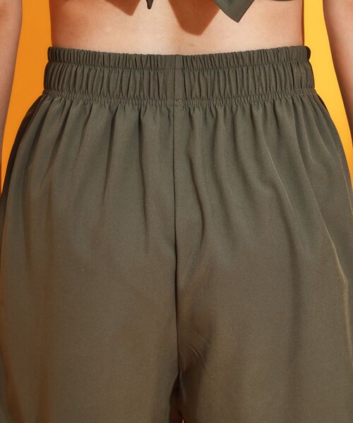 THE SHOP TK (ザ ショップ ティーケー )の「【mizugiwa/ラッシュガード】ショートパンツ/セットアップ可/接触冷感/UVケア/洗濯機OK(その他パンツ・レディース・ブラック/カーキ・12/13)」の19枚目の写真