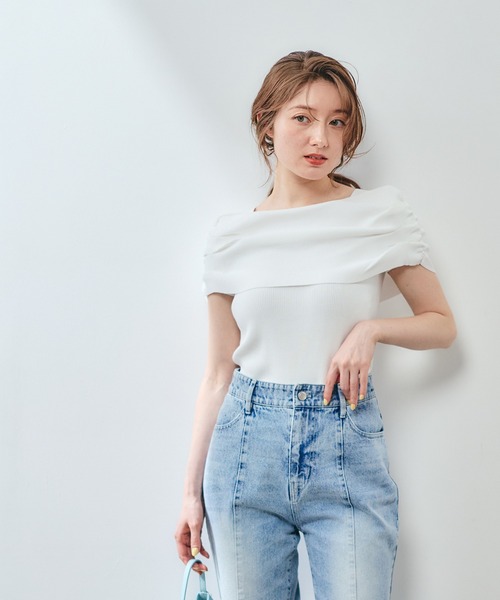 12Twelve Agenda(トゥエルブ アジェンダ)の「サイドドロストドレープオフショルフレンチスリーブニットプルオーバー(ニット/セーター・レディース・ブラック/グリーン/オフホワイト/ブルー・M)」の20枚目の写真