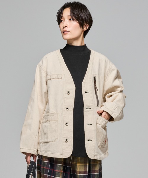 KRIFF MAYER Lady's Collection（クリフメイヤーレディースコレクション）の「【綿100%】ノーカラーデニムジャケット（デニムジャケット・レディース・ストライプ/ライトブルー/ナチュラル/ダークブルー・LARGE/MEDIUM）」の2枚目の写真