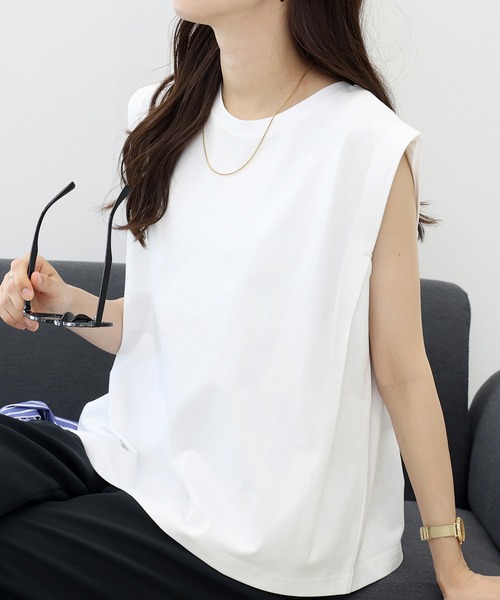 Aletta vita（アレッタビータ）の「ソロナタックスリーブプルオーバー（Tシャツ/カットソー・レディース・ブラック/グレイッシュベージュ/オフホワイト・M）」の2枚目の写真