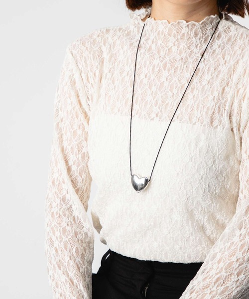 ANNIKA INEZ（アニカイネズ）の「ANNIKA INEZ Heart Necklace, Lrg アニカ イネズ ハート ネックレス（ネックレス・レディース・シルバー・FREE）」の8枚目の写真