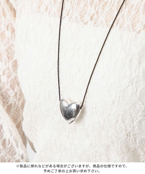 ANNIKA INEZ（アニカイネズ）の「ANNIKA INEZ Heart Necklace, Lrg アニカ イネズ ハート ネックレス（ネックレス・レディース・シルバー・FREE）」の9枚目の写真