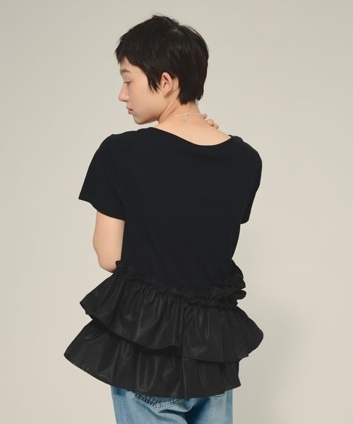 eL(エル)の「【eL】Random Frili TEE/575718(Tシャツ/カットソー・レディース・ブラック/カーキ・FREE)」の2枚目の写真