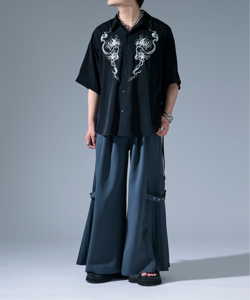 Marno ビアンカ　ブラウス　刺繍シャツ　美品 Ellno Loset（エルノロゼット）の「彼岸花刺繍シャツ（シャツ/ブラウス