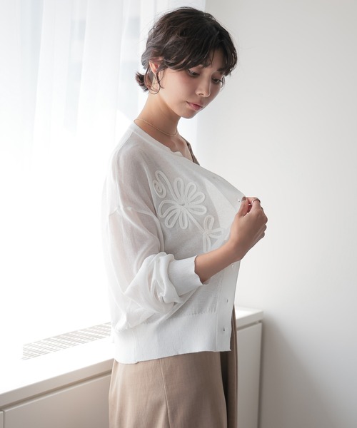 SOTT（ソット）の「Sheer Embroidery Cardigan／シアー刺繍カーディガン（カーディガン/ボレロ・レディース・ホワイト/ブラック・FREE）」の20枚目の写真