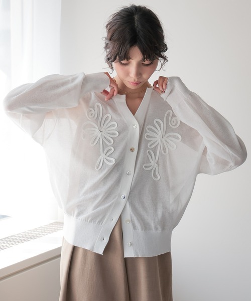 SOTT（ソット）の「Sheer Embroidery Cardigan／シアー刺繍カーディガン（カーディガン/ボレロ・レディース・ホワイト/ブラック・FREE）」の13枚目の写真