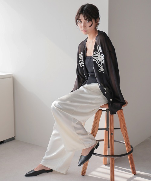 SOTT（ソット）の「Sheer Embroidery Cardigan／シアー刺繍カーディガン（カーディガン/ボレロ・レディース・ホワイト/ブラック・FREE）」の9枚目の写真