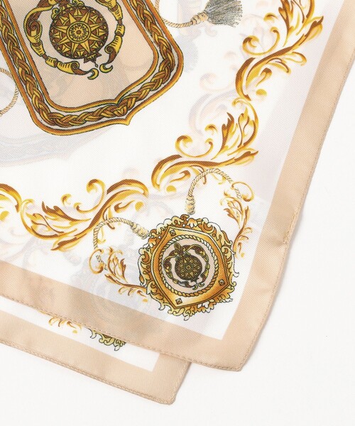 B:MING by BEAMS（ビーミングバイビームス）の「クラシック スカーフ（バンダナ/スカーフ・レディース・クリーム/ブラック・ONE SIZE）」の6枚目の写真