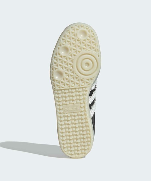adidas(アディダス)の「サンバ OG / SAMBA OG / アディダスオリジナルス adidas Originals(スニーカー・レディース・グレー/ピンク・22.0cm/25.5cm/22.5cm/23.0cm/23.5cm/24.0cm/24.5cm/25.0cm/26.0cm/26.5cm/27.0cm/27.5cm/28.0cm)」の4枚目の写真