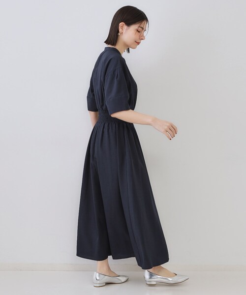OPAQUE.CLIP（オペークドットクリップ）の「リネンライクスキッパーフィット＆フレアワンピース【洗濯機洗い可】（ワンピース・レディース・ライトベージュ/ダークブラウン/ブルー系その他/ネイビー・36/38/40/42）」の15枚目の写真