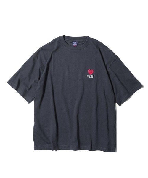 BENCH AT THE GREENE（ベンチアットザグリーン）の「BENCH AT THE GREENE  EMBRO TEE（Tシャツ/カットソー・メンズ・ブラック/ネイビー/ホワイト・X-LARGE/LARGE）」の5枚目の写真