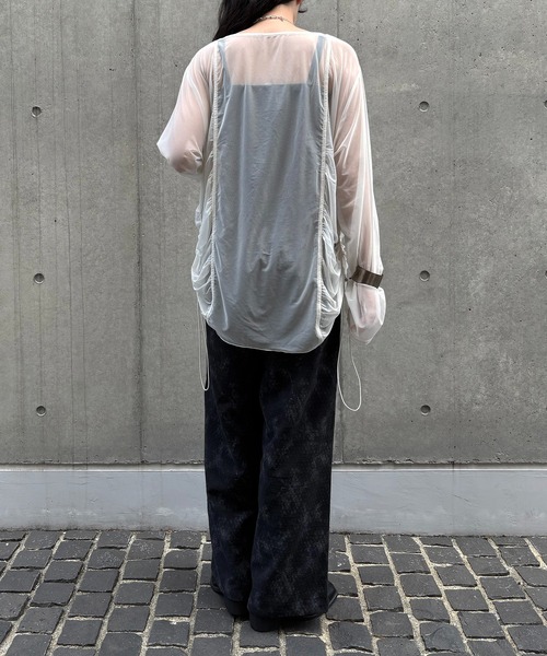 &g'aime（アンジェム）の「【&g'aime】シアーギャザーチュニック　Sheer Gathered Tunic（シャツ/ブラウス・レディース・ブラック/アイボリー/チャコールグレー・FREE）」の15枚目の写真