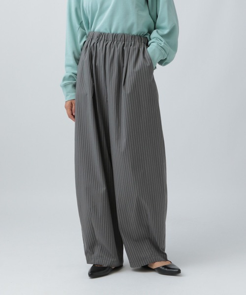 LEPSIM(レプシィム)の「スラックスコクーンパンツ 578201(その他パンツ・レディース・ブラウン/アイボリー/グレー系その他/チャコールグレー・FREE/TALL)」の4枚目の写真
