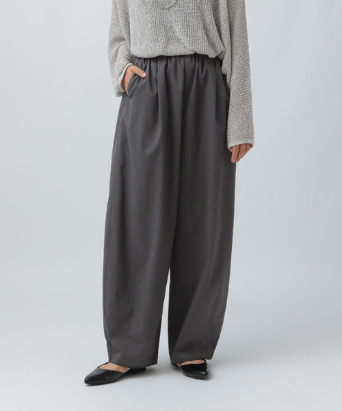 LEPSIM(レプシィム)の「スラックスコクーンパンツ 578201(その他パンツ・レディース・ブラウン/アイボリー/グレー系その他/チャコールグレー・FREE/TALL)」の3枚目の写真