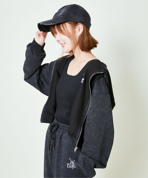 GORGE(ゴージ)の「《ラメ入り×ロゴ刺繍》レディース ジップアップパーカー 長袖 スウェット 春秋冬(パーカー・レディース・ネイビー/オフホワイト/ブラック/ピンク/ブルー/カモフラージュ・F)」の11枚目の写真