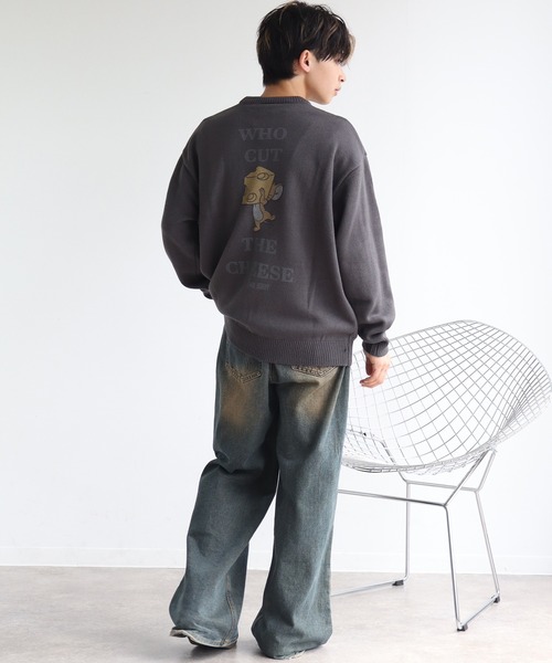 Tom&Jerry(トムアンドジェリー)の「【Tom & Jerry/トム & ジェリー】ユーズド風アートワークデザイン プリントニット セーター(ニット/セーター・メンズ・サックスブルー/スミクロ/グレイッシュベージュ/アイボリー・M/L/LL)」の20枚目の写真
