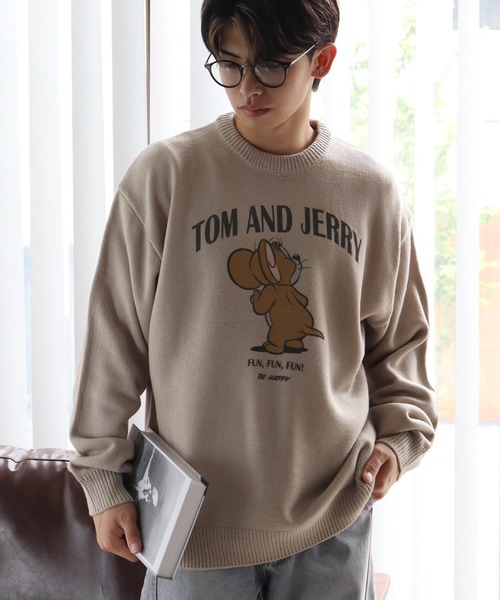 Tom&Jerry(トムアンドジェリー)の「【Tom & Jerry/トム & ジェリー】ユーズド風アートワークデザイン プリントニット セーター(ニット/セーター・メンズ・サックスブルー/スミクロ/グレイッシュベージュ/アイボリー・M/L/LL)」の21枚目の写真
