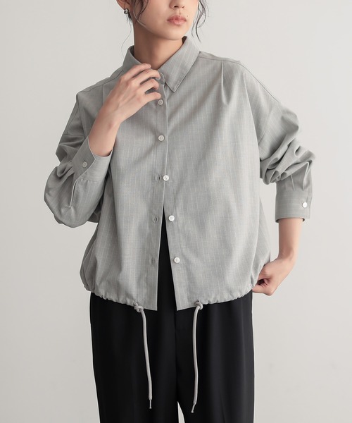 for/c（フォーシー）の「[新色追加]ストレッチドロストショートシャツ【サスティナブル】（シャツ/ブラウス・レディース・グレー/ブラック/ネイビー/オフホワイト・M/L/LL）」の6枚目の写真