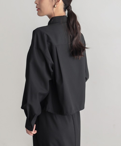 for/c（フォーシー）の「[新色追加]ストレッチドロストショートシャツ【サスティナブル】（シャツ/ブラウス・レディース・グレー/ブラック/ネイビー/オフホワイト・M/L/LL）」の21枚目の写真
