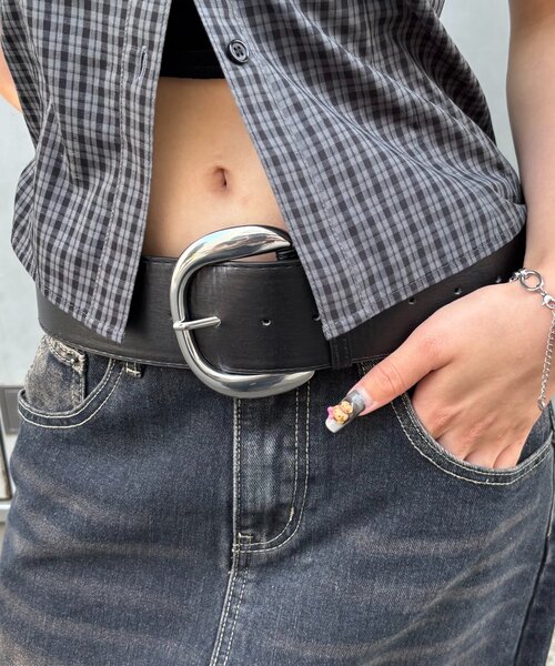 WHO'S WHO gallery（フーズフーギャラリー）の「WIDE BELT（ベルト・レディース・ブラック/ブラウン・FREE）」の2枚目の写真