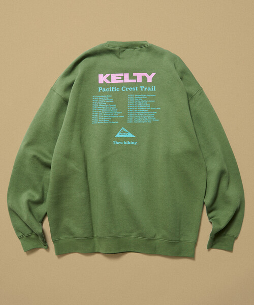 FREAK'S STORE(フリークスストア)の「限定展開 KELTY×FREAK'S STORE/ケルティ 別注 ツアーロゴ バックプリント クルーネックスウェット(スウェット・メンズ・アッシュグレー/ブラック/オリーブ/スミクロ/グレイッシュベージュ・LARGE/MEDIUM/SMALL)」の9枚目の写真