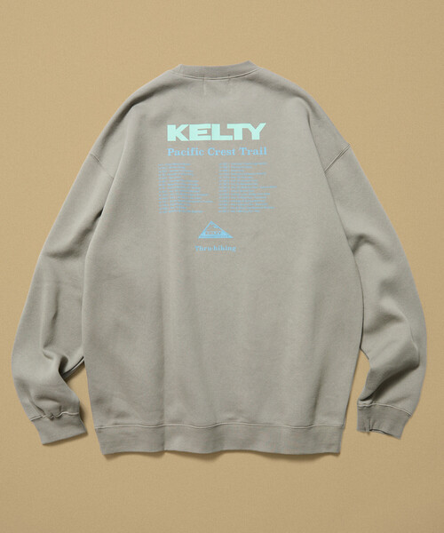 FREAK'S STORE(フリークスストア)の「限定展開 KELTY×FREAK'S STORE/ケルティ 別注 ツアーロゴ バックプリント クルーネックスウェット(スウェット・メンズ・アッシュグレー/ブラック/オリーブ/スミクロ/グレイッシュベージュ・LARGE/MEDIUM/SMALL)」の11枚目の写真