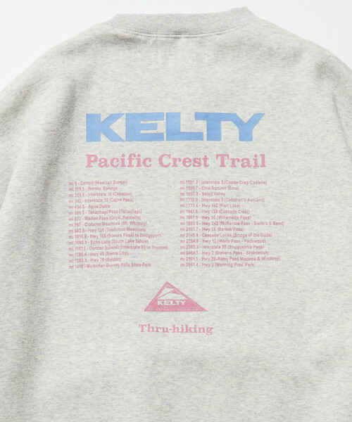 FREAK'S STORE(フリークスストア)の「限定展開 KELTY×FREAK'S STORE/ケルティ 別注 ツアーロゴ バックプリント クルーネックスウェット(スウェット・メンズ・アッシュグレー/ブラック/オリーブ/スミクロ/グレイッシュベージュ・LARGE/MEDIUM/SMALL)」の16枚目の写真