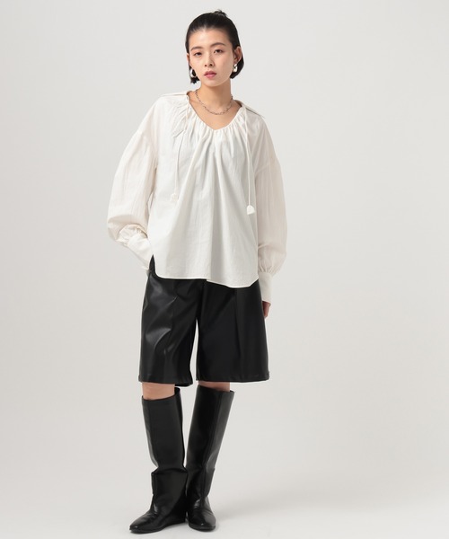 BAYFLOW（ベイフロー）の「[インヒールでスタイルアップ]ワイドシャフトロングブーツ（ブーツ・レディース・ブラック・LARGE/MEDIUM）」の20枚目の写真