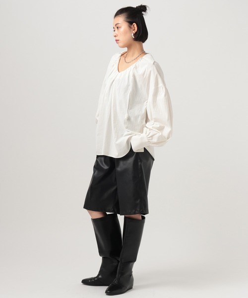 BAYFLOW（ベイフロー）の「[インヒールでスタイルアップ]ワイドシャフトロングブーツ（ブーツ・レディース・ブラック・LARGE/MEDIUM）」の21枚目の写真